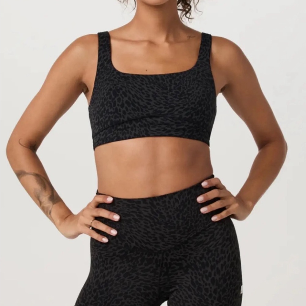 Vuori Cheetah Print Sports Bra